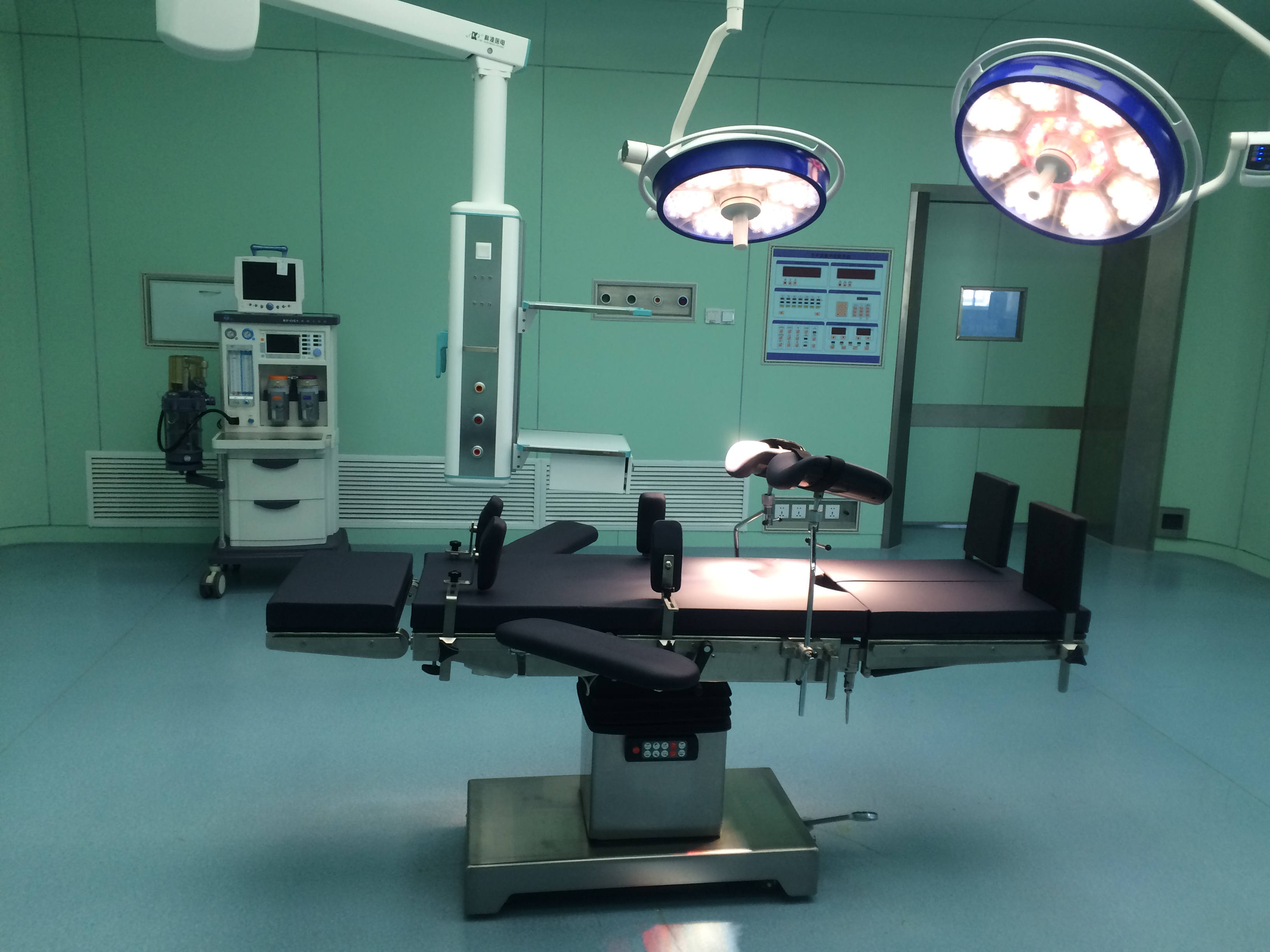 стол операционный общехирургический STARTECH модель ST-D.IА 